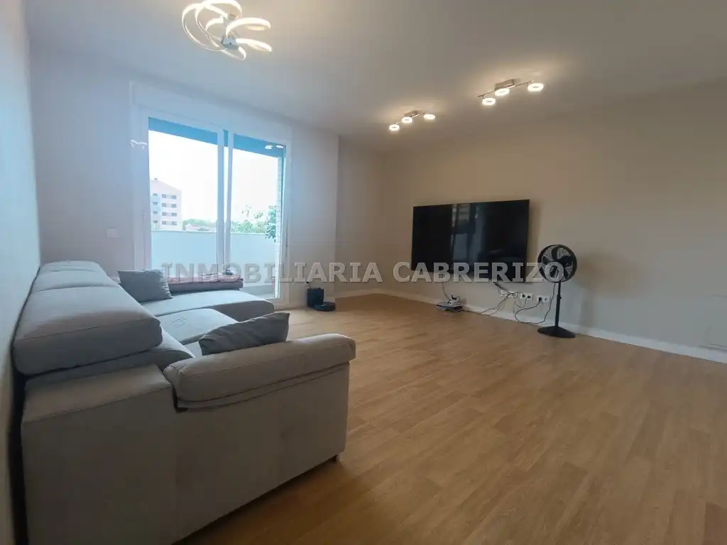 Sala de estar de Piso en venta en El Campillo - Norte
