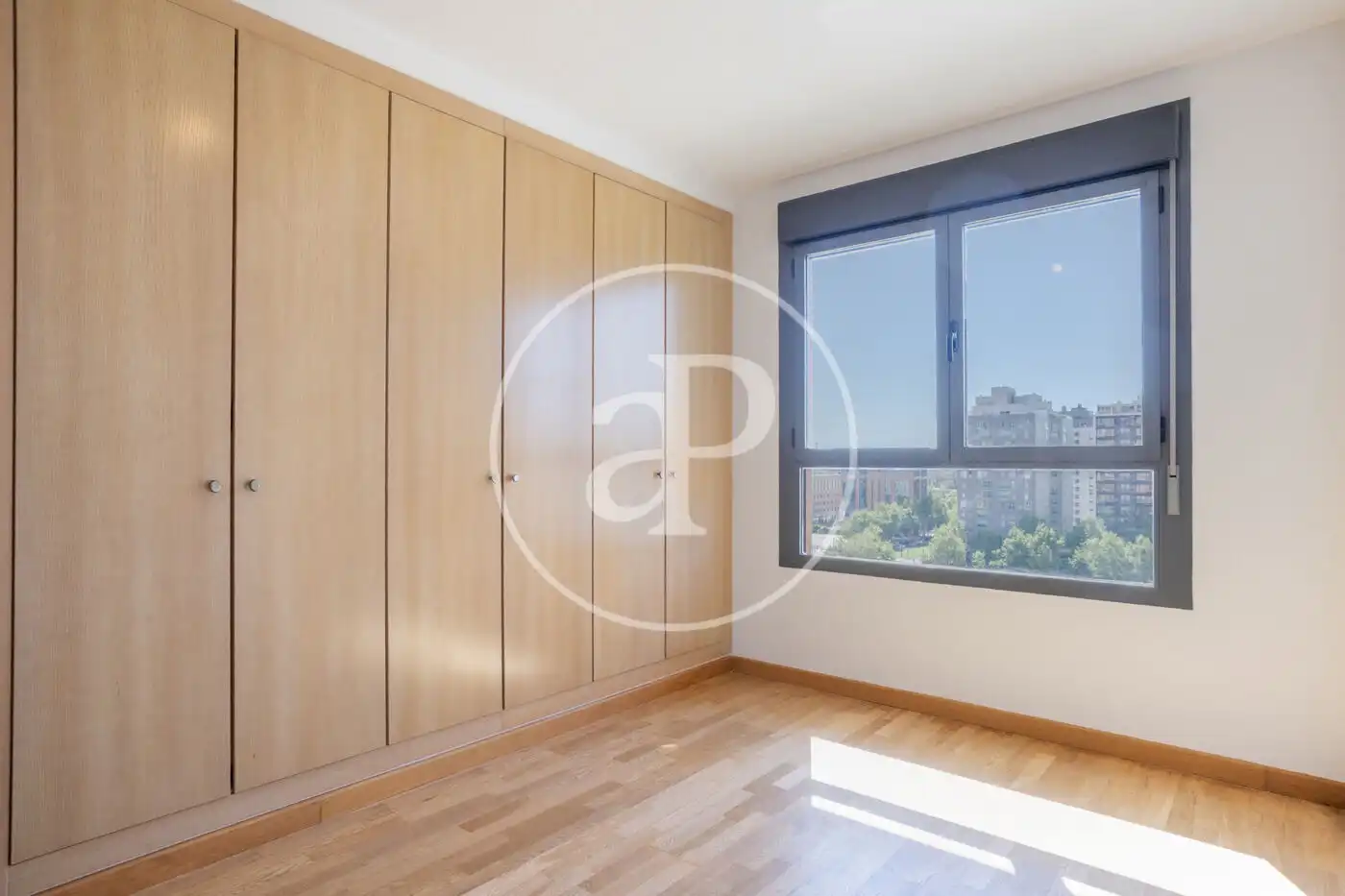 Habitación de Piso en venta en Valencia con Aire acondicionado, Calefacción y Jardín privado