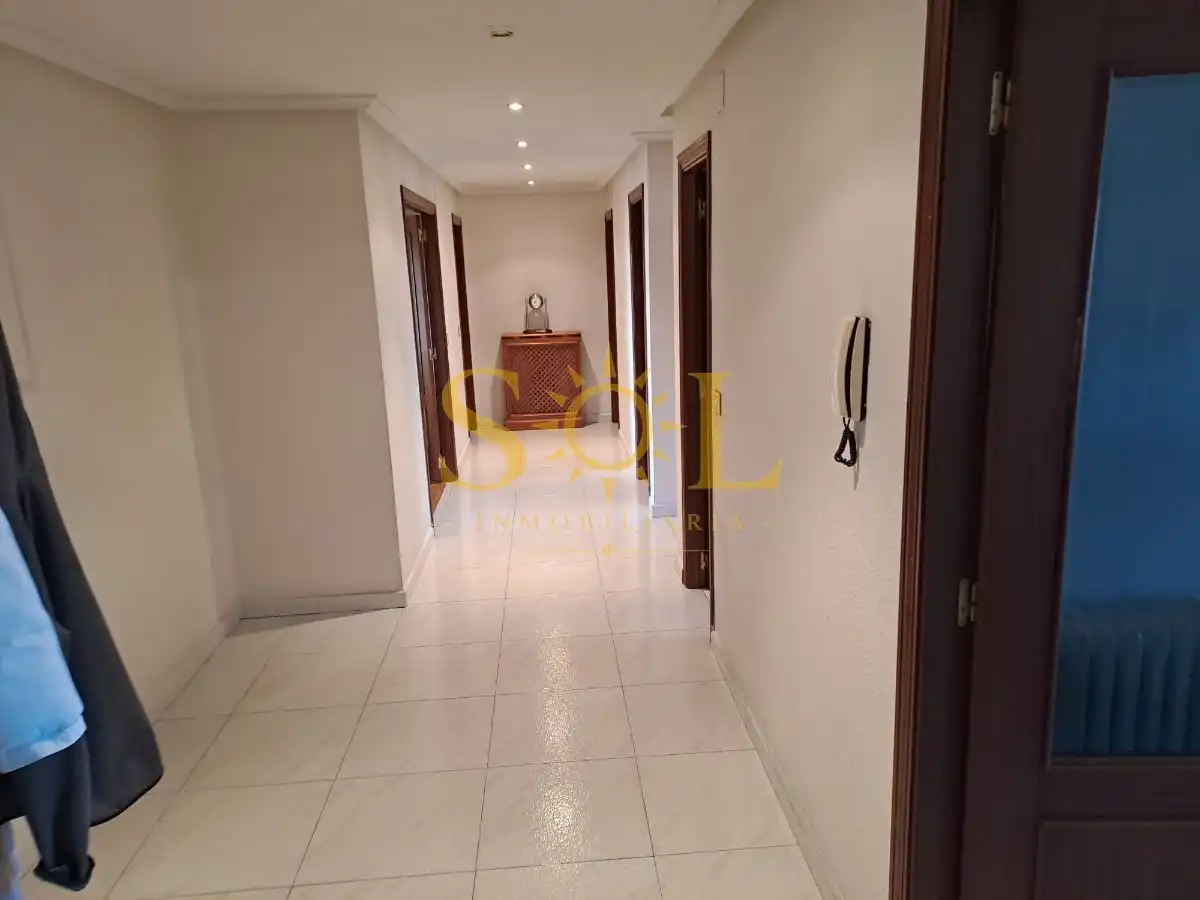 Wohnung zum Verkauf in La Bañeza  mit Heizung, Parkett und Abstellraum