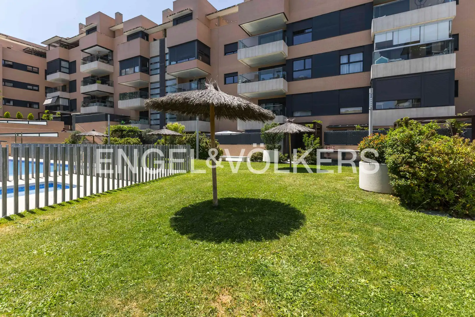 Appartamento con piscina in vendita a Encinar de los Reyes, imagen 53