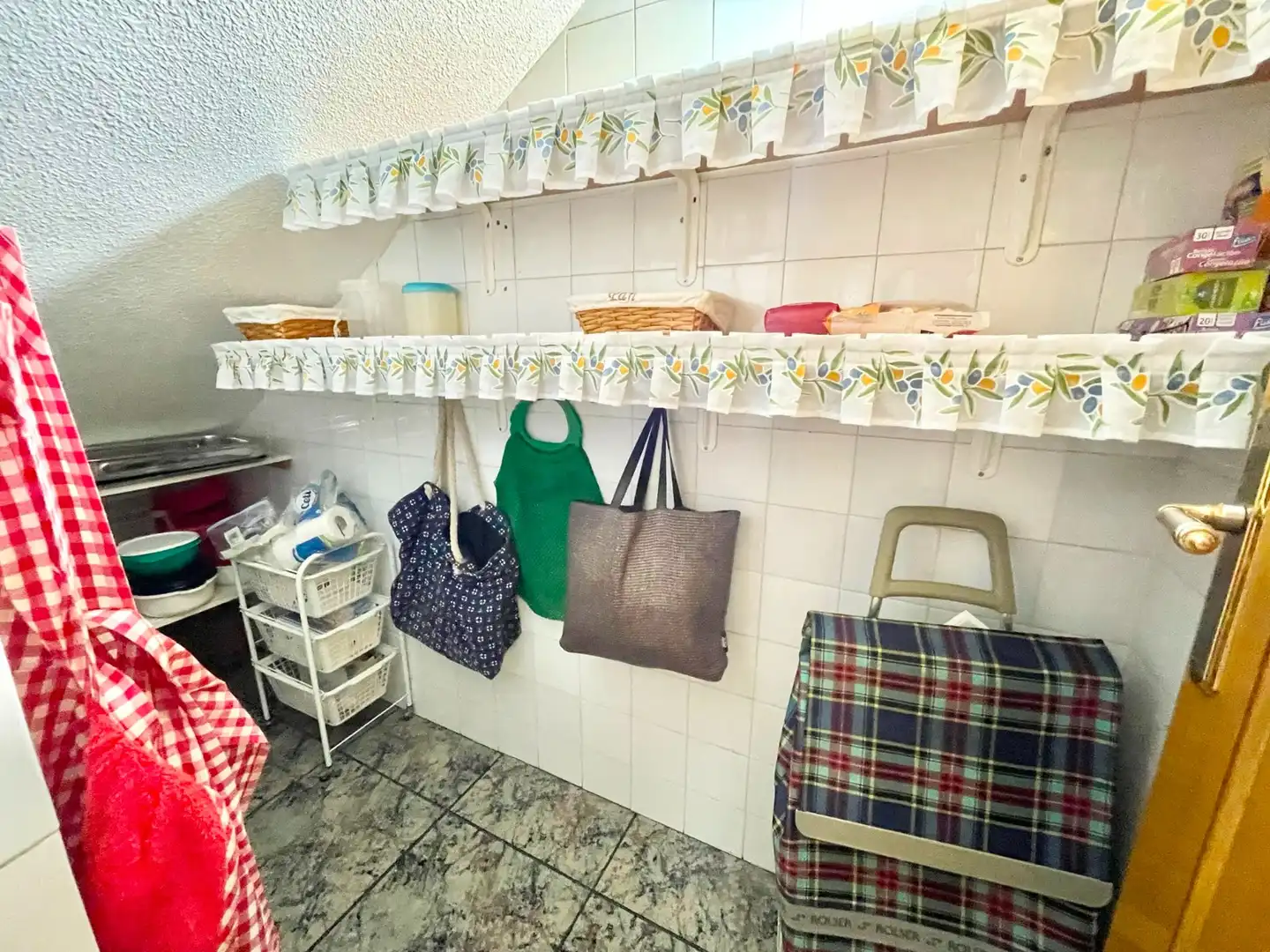 Cuina de Casa o xalet de lloguer en Los Alcázares amb Aire condicionat, Moblat i Rentadora