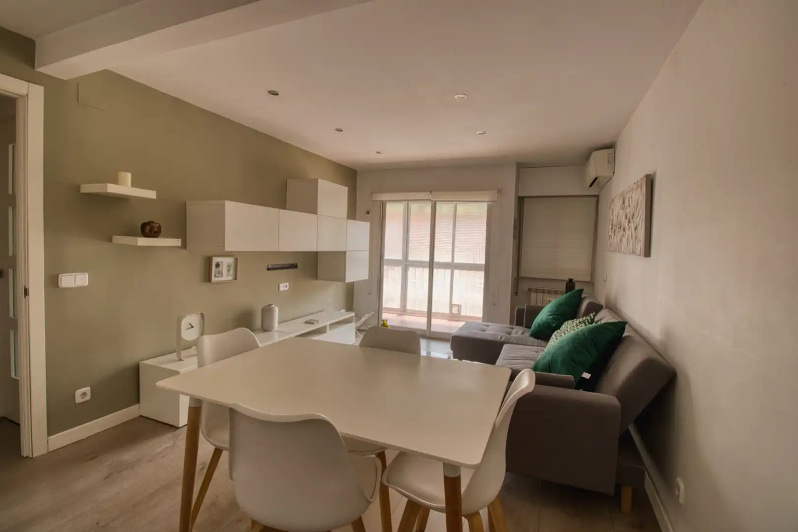 Sala d'estar de Pis en venda en Madrid amb Aire condicionat, Calefacció i Terrassa