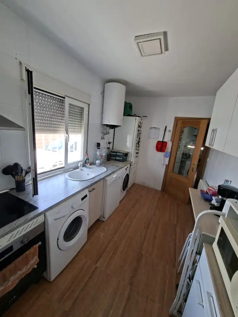 Cocina de Casa o chalet en venta en Ugena con Aire acondicionado, Calefacción y Jardín privado