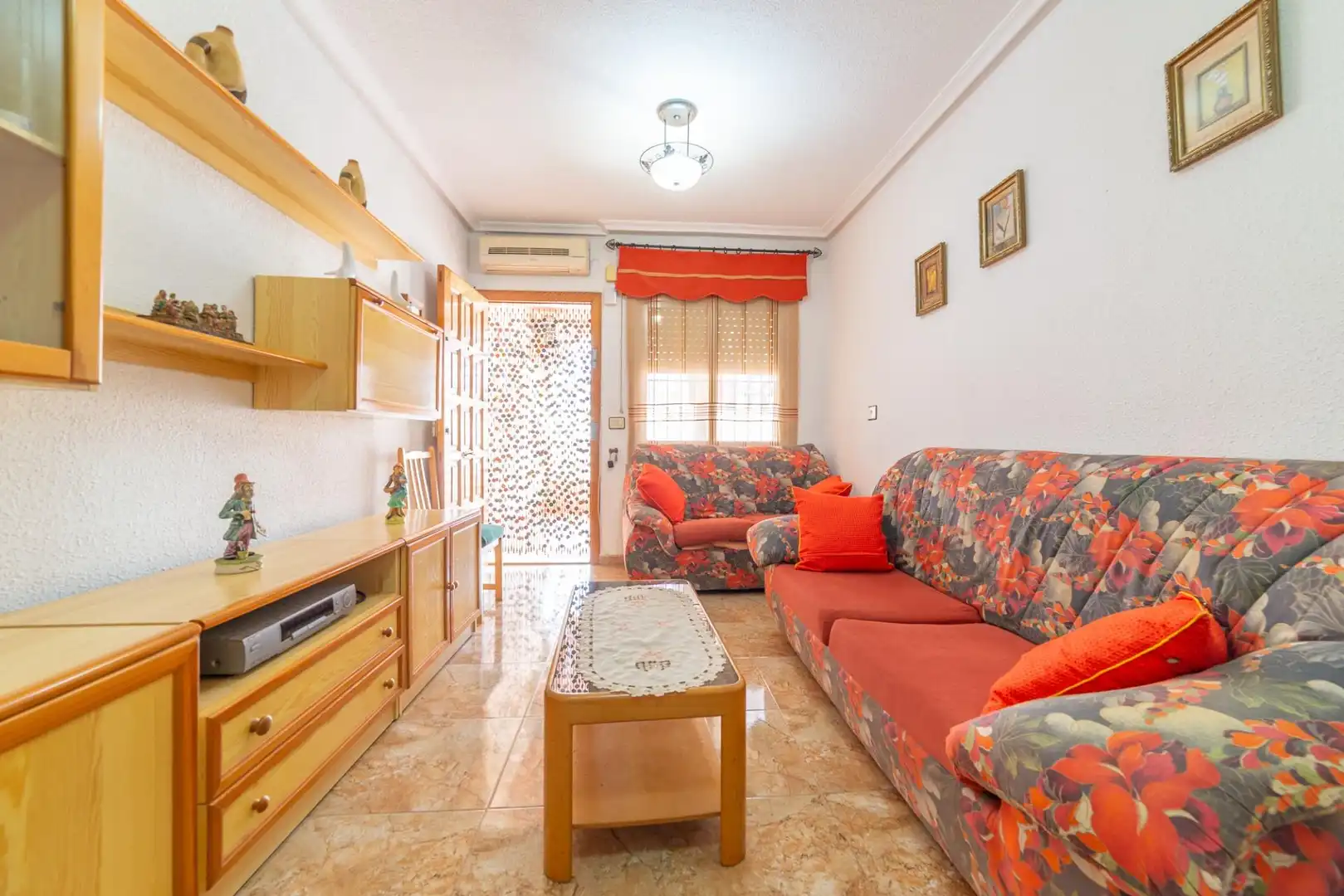 Sala d'estar de Planta baixa en venda en San Javier amb Aire condicionat, Jardí privat i Terrassa