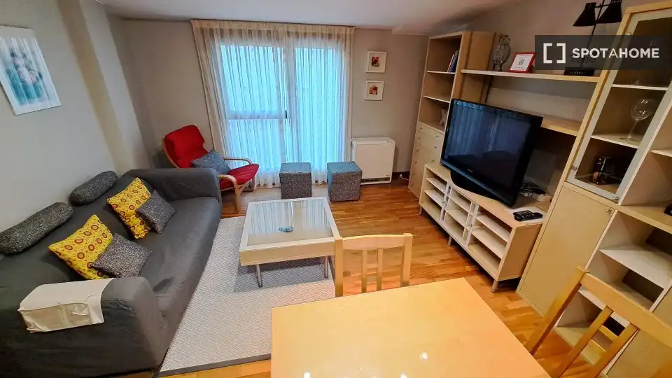 Sala d'estar de Apartament per a compartir en Vigo  amb Aire condicionat, Terrassa i Moblat