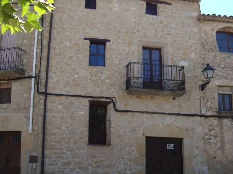 Landhaus mit Pool zum Verkauf in Plaça Sant Sebastià 22