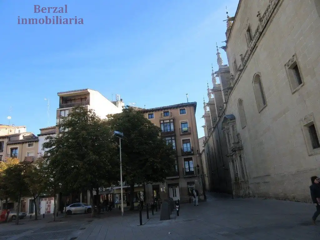 Business premises for sale in Calle Caballerias, imagen 3