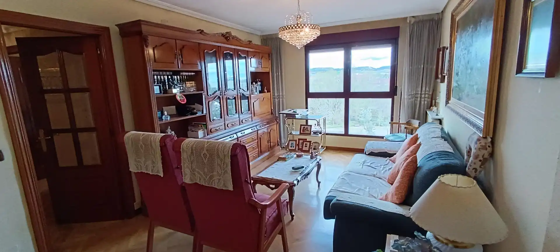 Sala de estar de Piso en venta en Valladolid con Calefacción, Parquet y Trastero