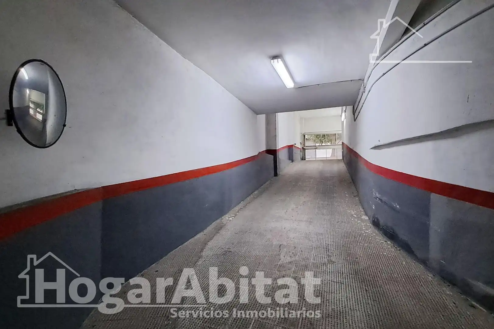 Aparcament de Àtic en venda en Castellón de la Plana / Castelló de la Plana amb Aire condicionat, Calefacció i Terrassa