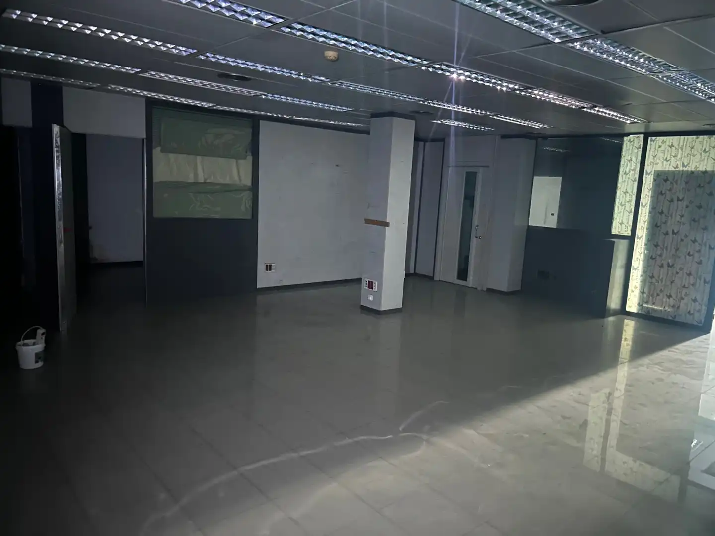 Business premises to rent in Centre, imagen 3