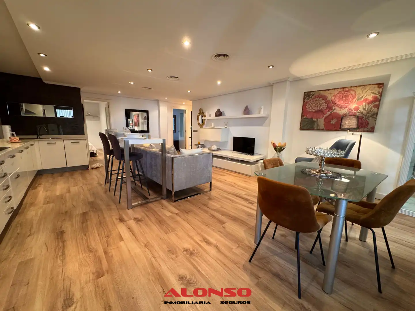 Attic for sale in Vinaròs  with Air Conditioner, Heating and Parquet flooring