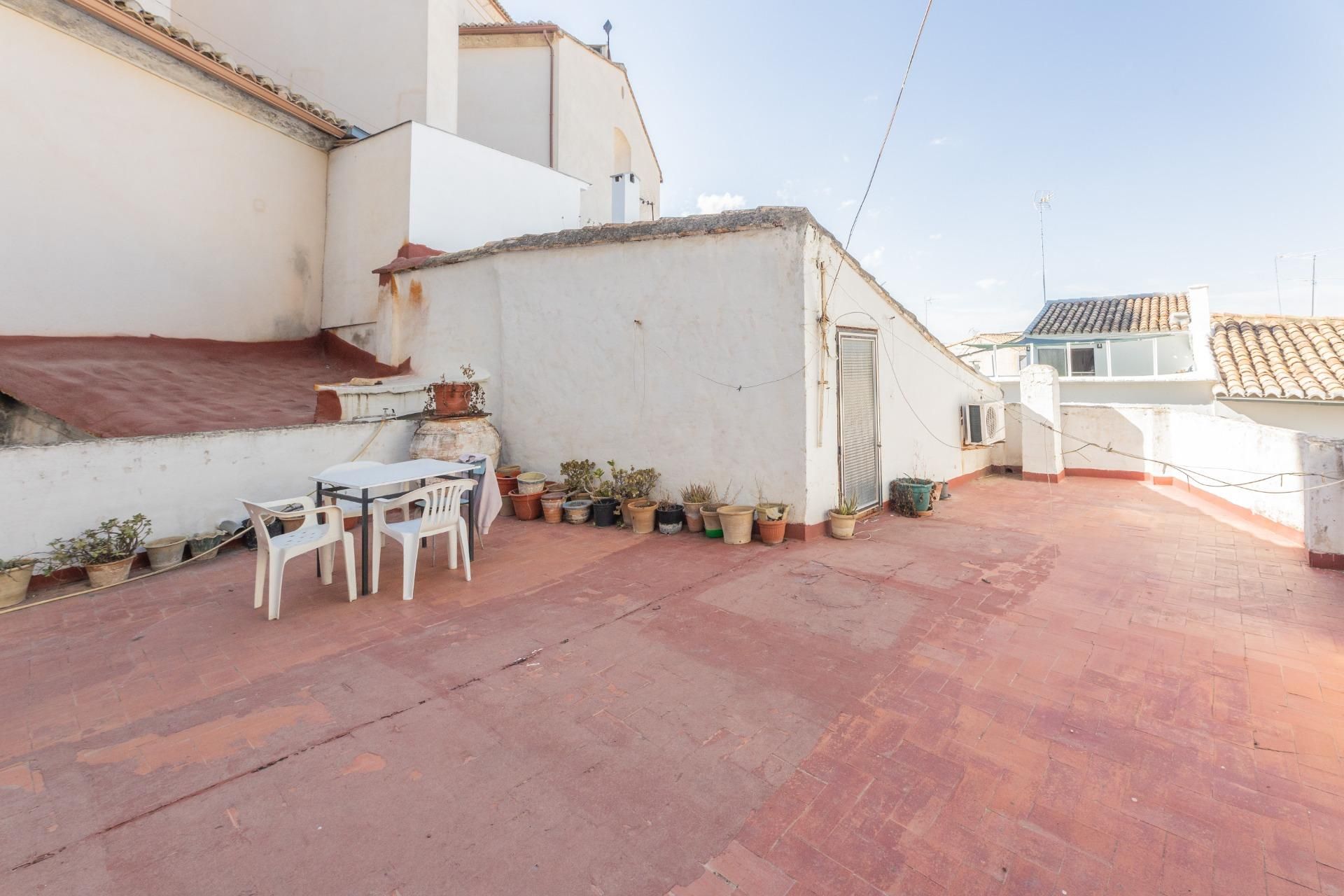 Terraza de Piso en venta en Chiva con Calefacción