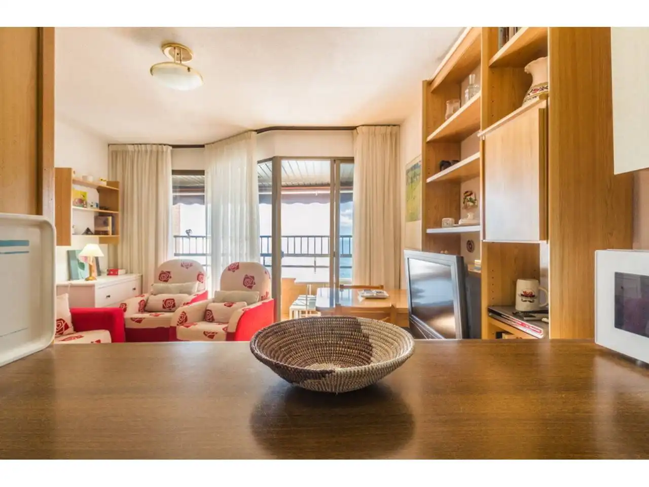 Sala d'estar de Apartament en venda en Almuñécar amb Terrassa, Moblat i Alarma