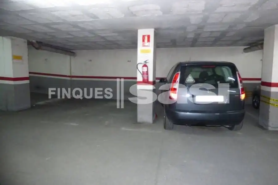 Individual for sale in El Poble Sec