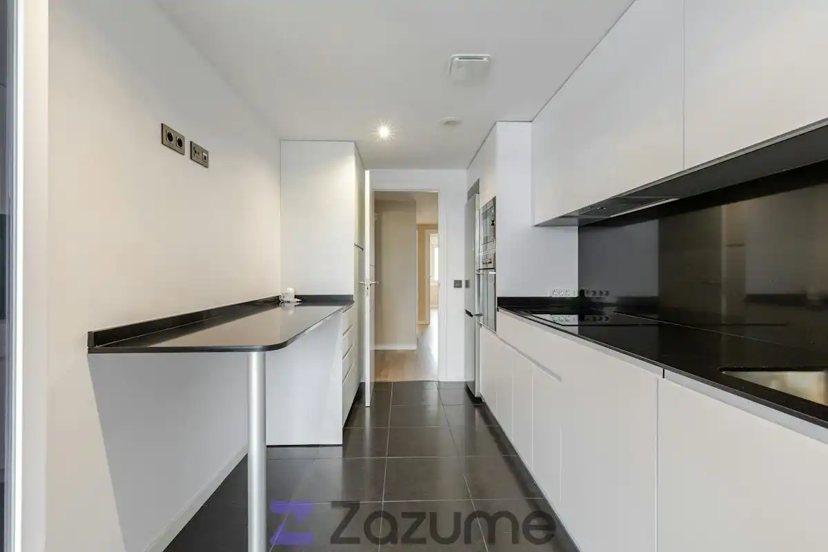 Flat with lift to rent in C. María Moliner, imagen 9