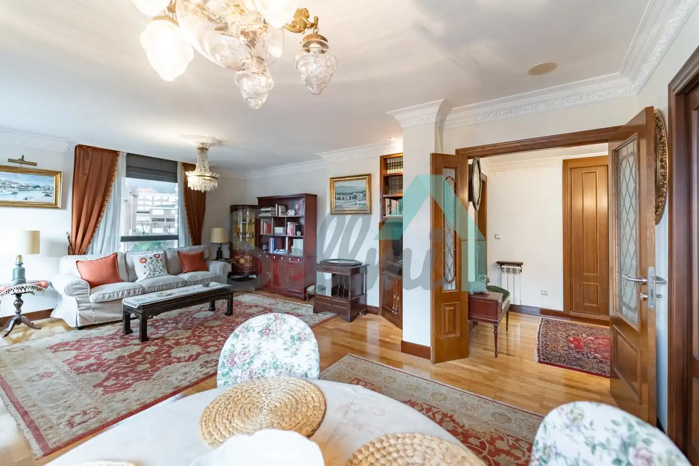 Wohnzimmer von Wohnung zur Miete in Oviedo  mit Heizung, Parkett und Möbliert