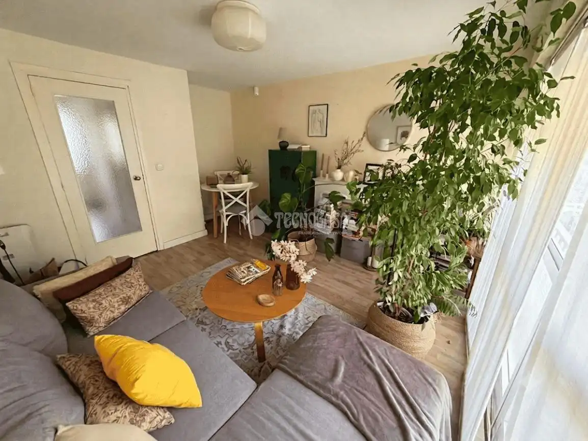 Living room of Flat for sale in Madrid  with Air Conditioner and Heating