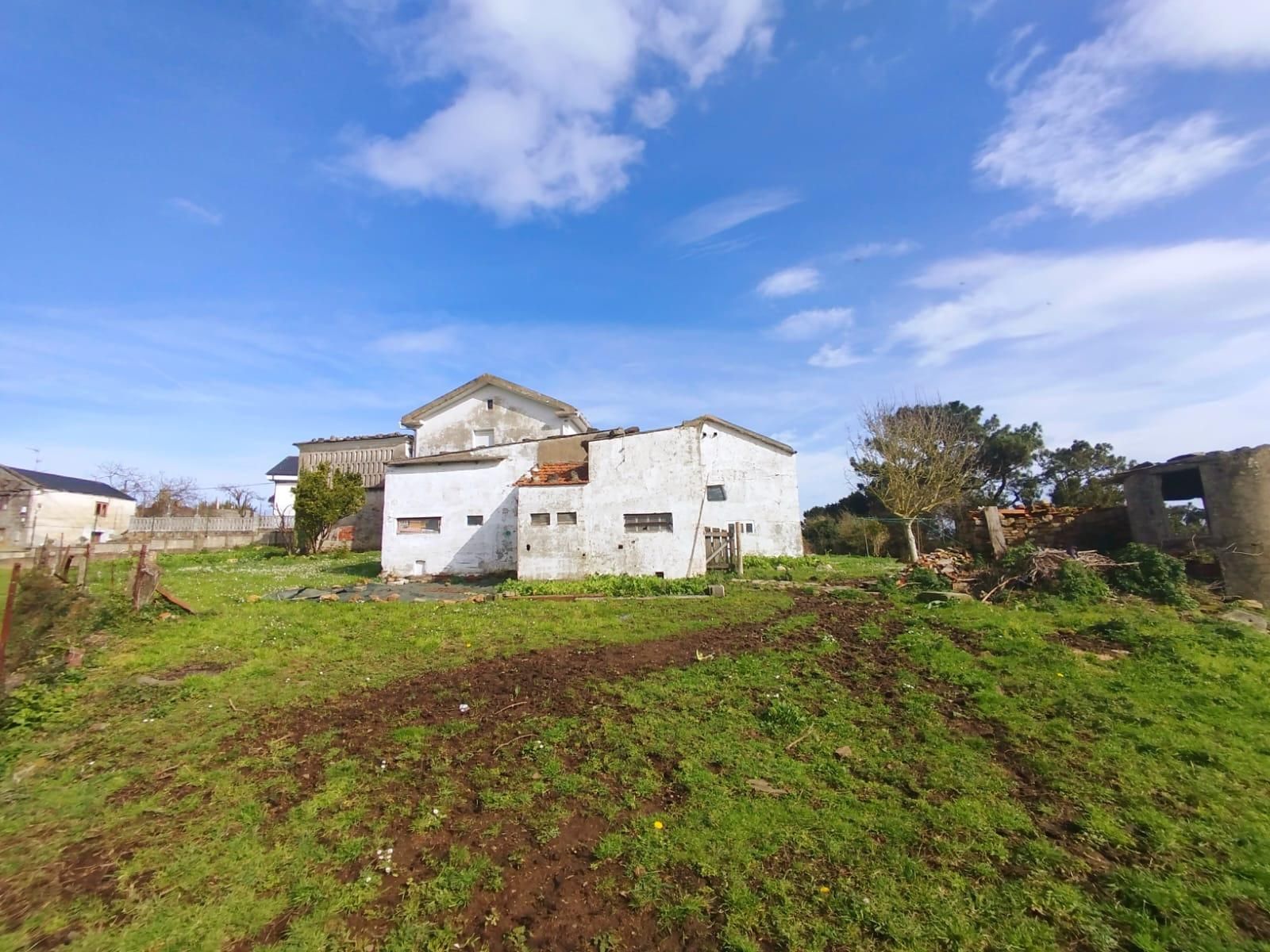 Casa o xalet en venda en Tapia de Casariego amb Calefacció, Jardí privat i Traster