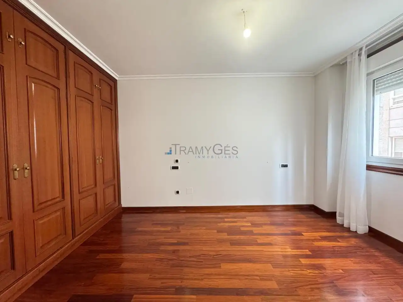 Flat for sale in Vigo   with Heating and Parquet flooring