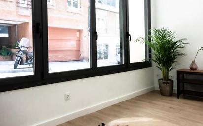 Bedroom of Planta baja for sale in  Barcelona Capital  with Air Conditioner, Parquet flooring and Furnished