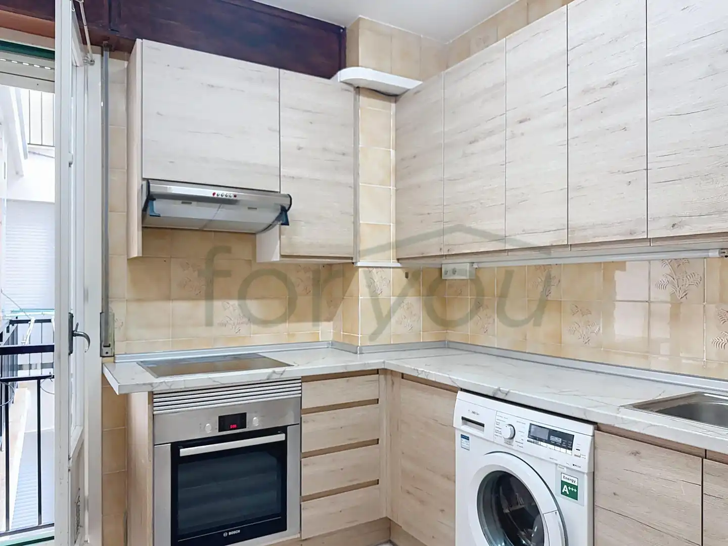 Piso con terraza en venta en Avenida PEREZ GALDOS, imagen 27