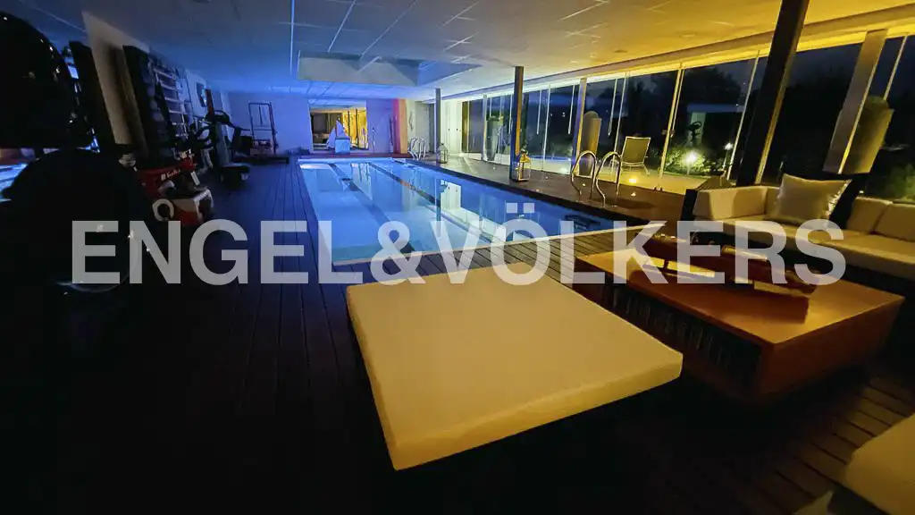 Piscina de Casa o chalet en venta en Rozas Centro
