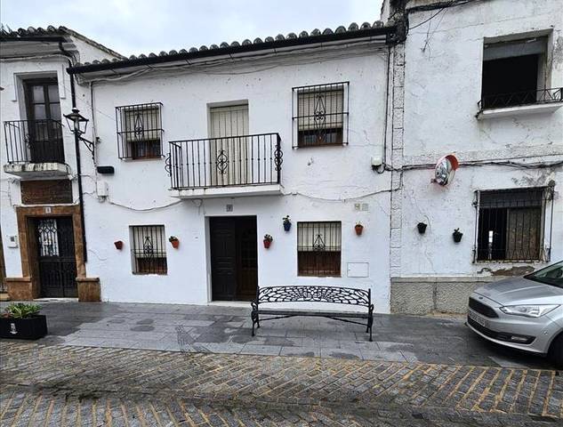 Casa-chalet en Venta en Libertades De Las en Benaocaz