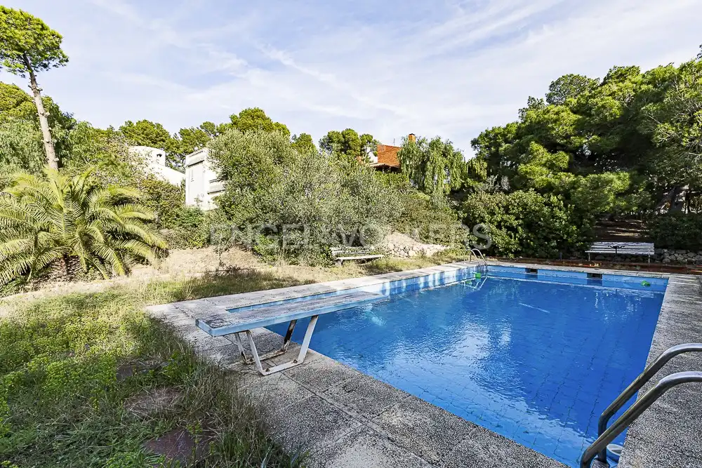 Piscina de Casa o xalet en venda en Tarragona amb Calefacció, Jardí privat i Parquet