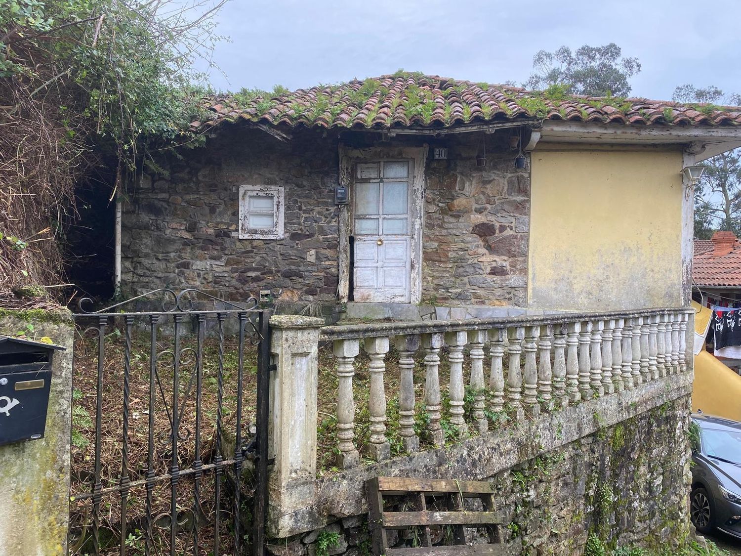 Exterior view of House or chalet for sale in Pravia  with Terrace and Swimming Pool