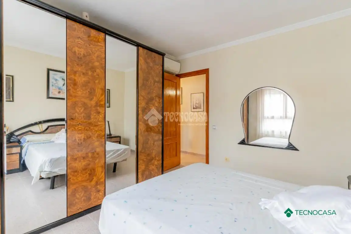Habitación de Piso en venta en Roquetas de Mar con Aire acondicionado y Terraza