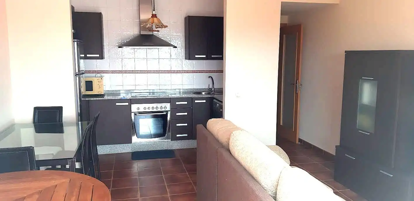 Küche von Wohnung zum Verkauf in Cuevas del Almanzora mit Klimaanlage, Privatgarten und Möbliert