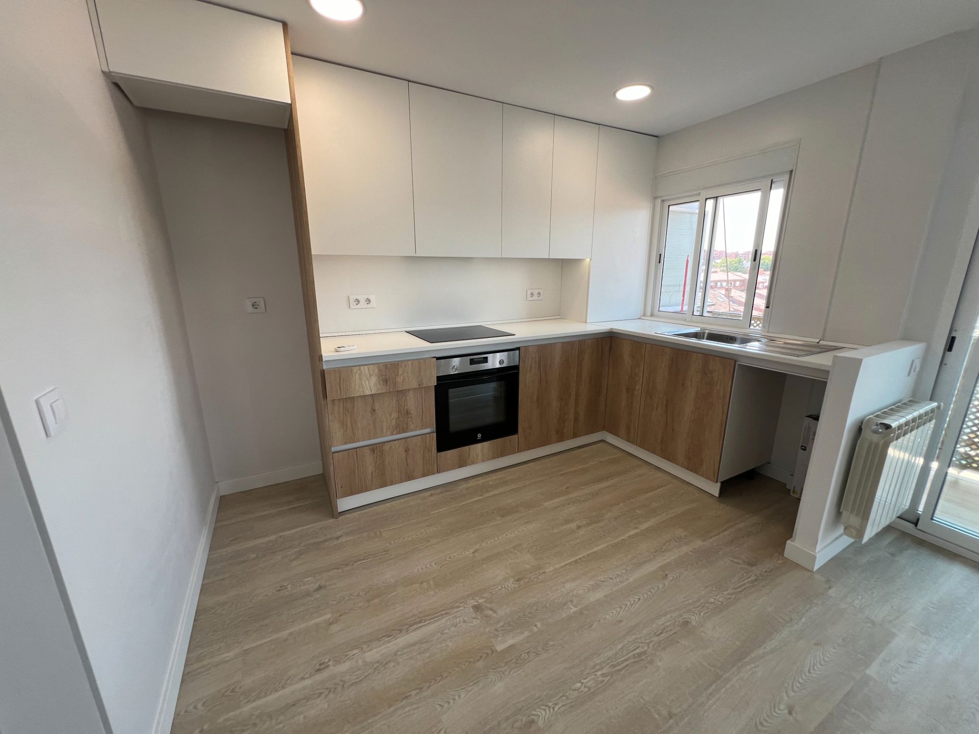 Flat for sale in Calle del Discóbolo, 54, Canillejas, San Blas,  Madrid Capital