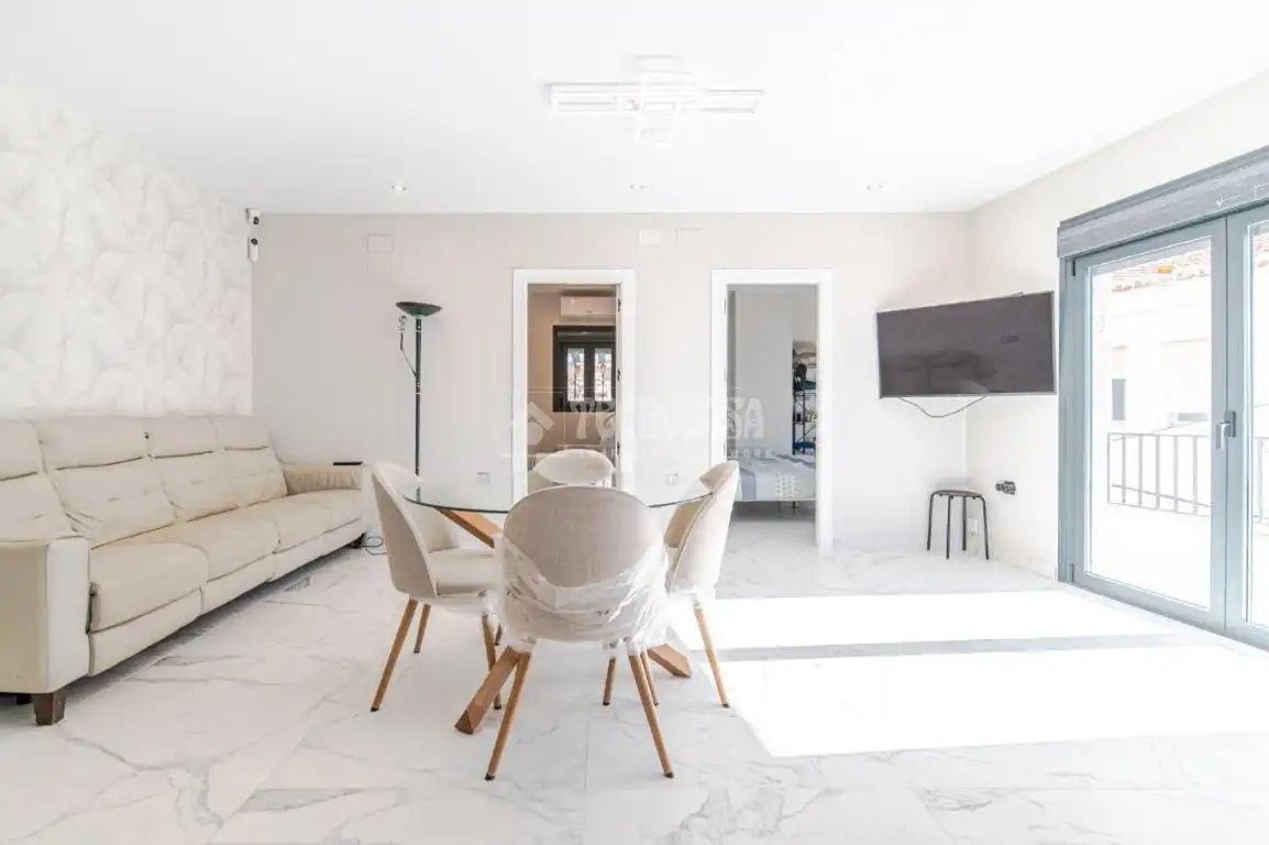 Piso con terraza en venta en Castell de Ferro, imagen 3