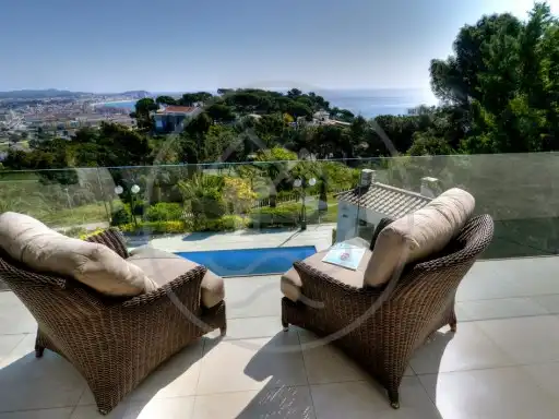 Casa con piscina in vendita a Carrer Begur, imagen 6