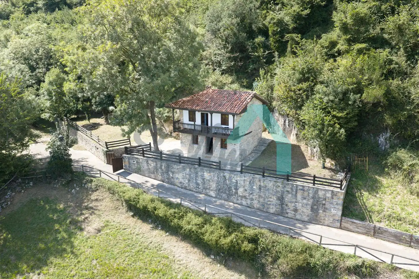 Vista exterior de Casa o chalet en venta en Morcín con Jardín privado, Terraza y Balcón