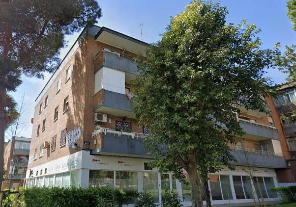 Vista exterior de Piso en venta en Fuenlabrada con Terraza
