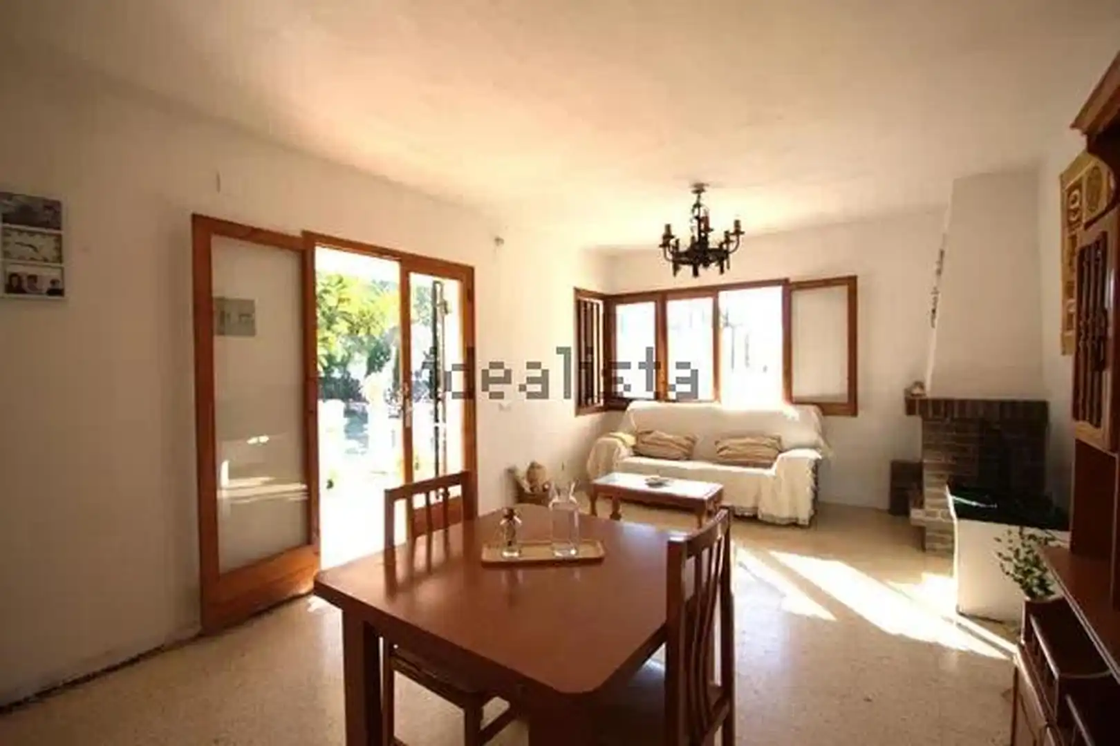 Vista exterior de Casa o xalet en venda en L'Ametlla de Mar  amb Jardí privat i Terrassa