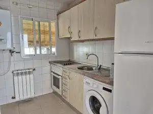 Cuina de Casa o xalet en venda en Madrid amb Aire condicionat, Calefacció i Terrassa