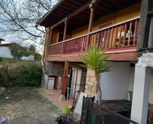 Exterior view of House or chalet for sale in Parres