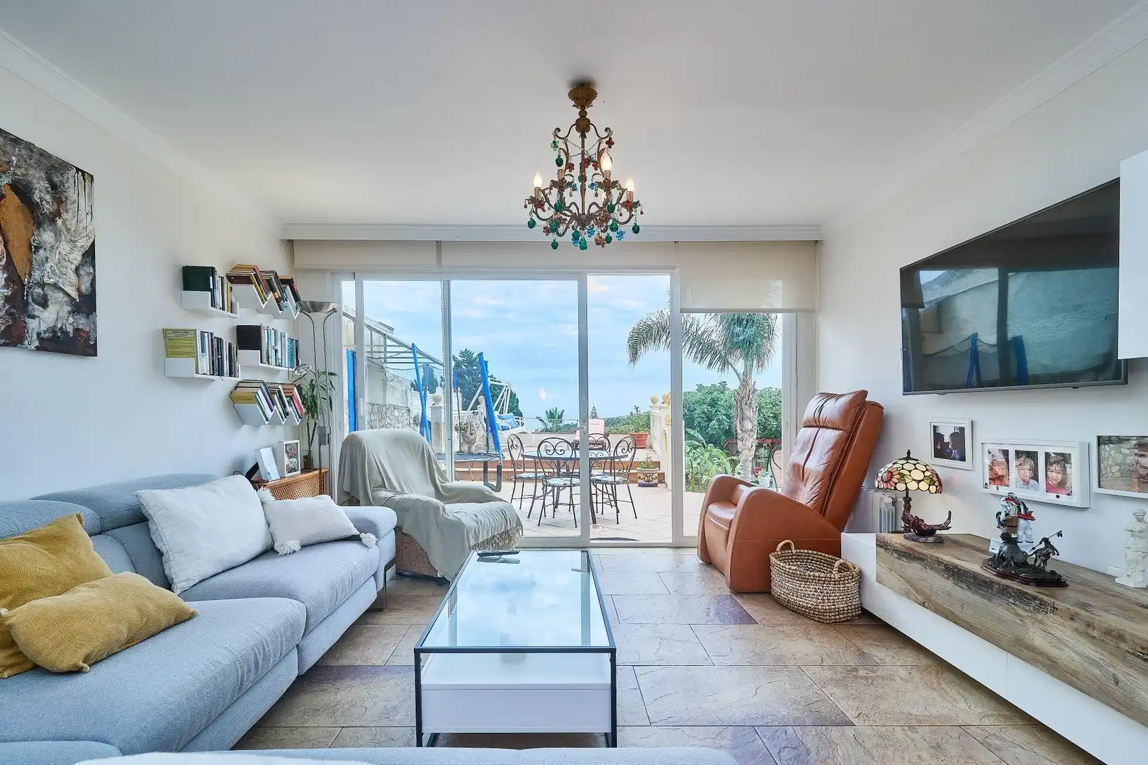 Chalet con piscina en venta en El Faro de Calaburra - Chaparral, imagen 8