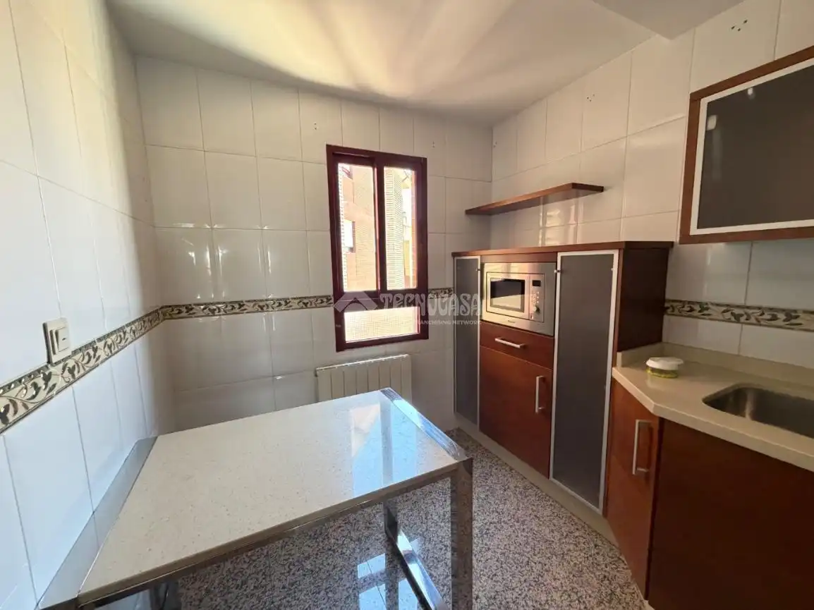 Küche von Wohnung zum Verkauf in Jaén mit Terrasse