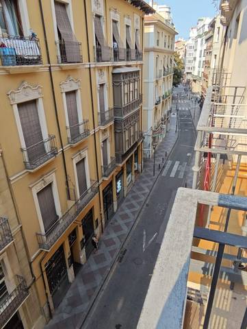 Piso en Alquiler en Barrio del Centro