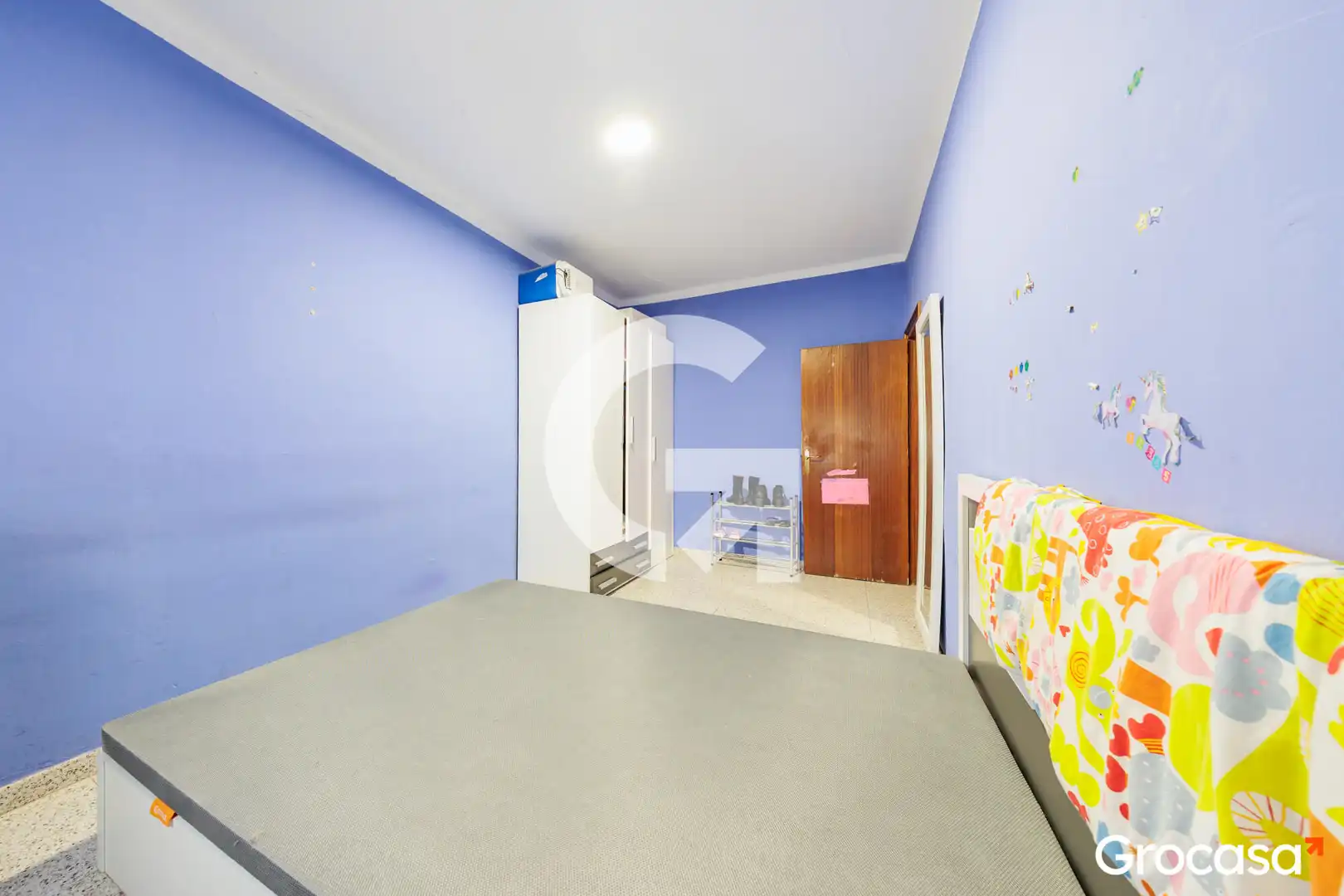 Habitación de Piso en venta en Terrassa con Aire acondicionado, Horno y TV