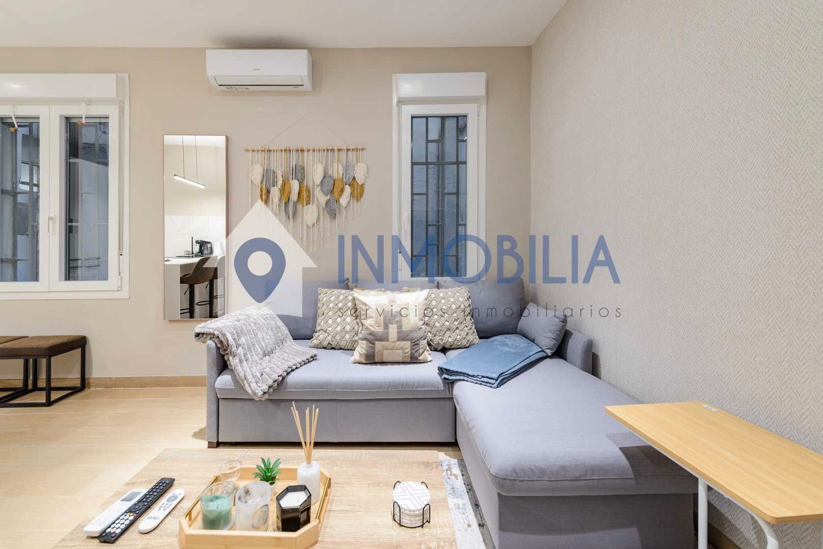 Sala d'estar de Pis en venda en  Madrid Capital amb Aire condicionat, Calefacció i Terrassa