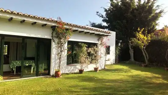 Jardí de Casa o xalet de lloguer en Sotogrande amb Aire condicionat, Calefacció i Jardí privat