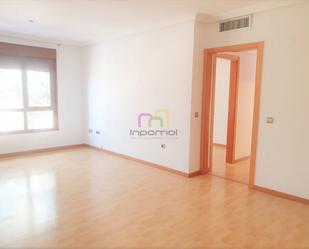 Bedroom of Flat for sale in Badajoz Capital  with Air Conditioner, Heating and Storage room