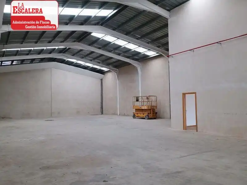 Nave industrial en alquiler en Castalla, imagen 2