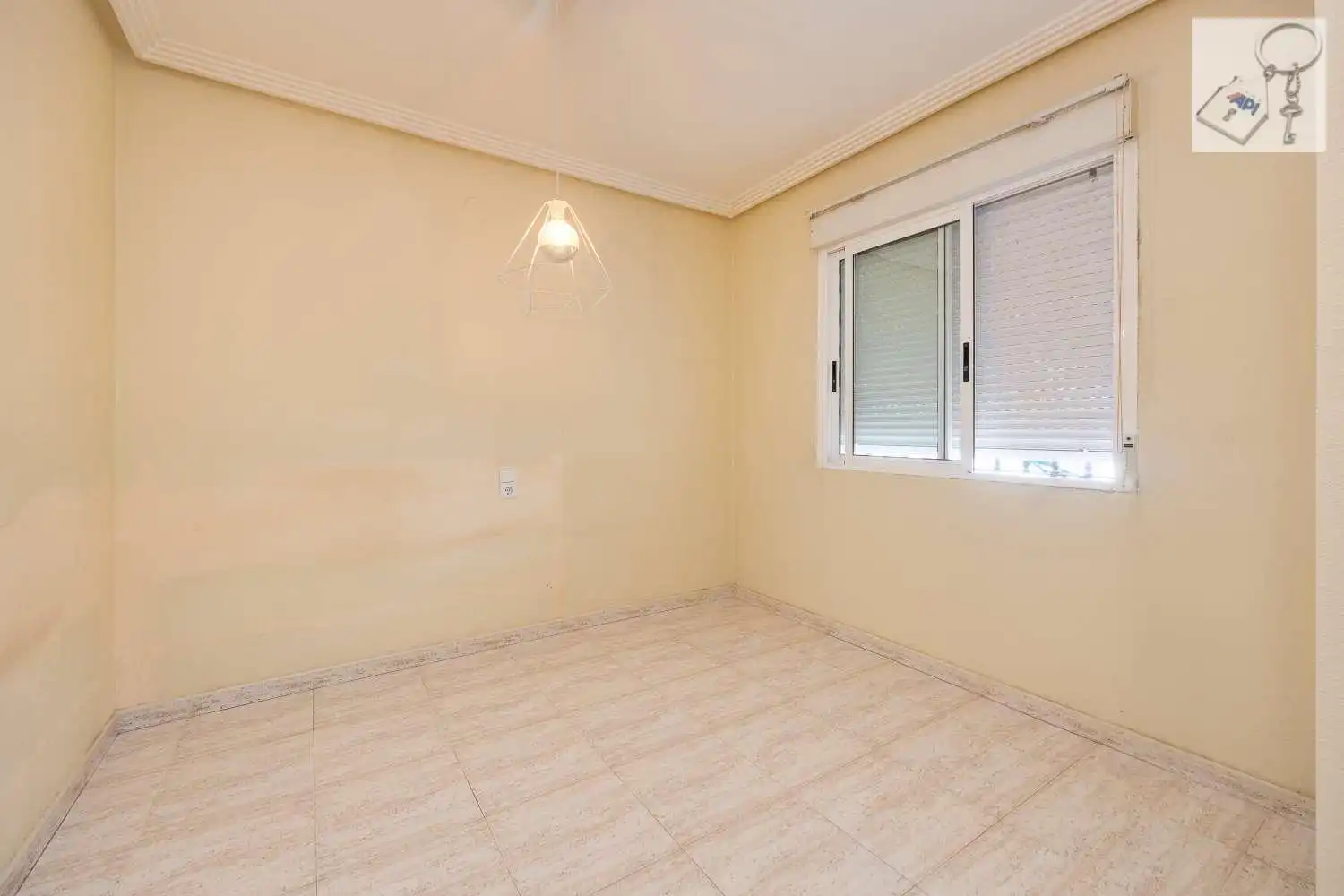 Habitación de Casa o chalet en venta en Torrevieja con Terraza y Piscina