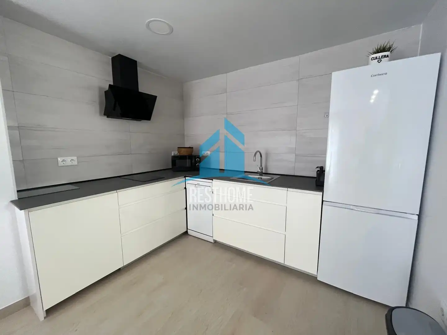 Cuina de Casa o xalet de lloguer en Cullera