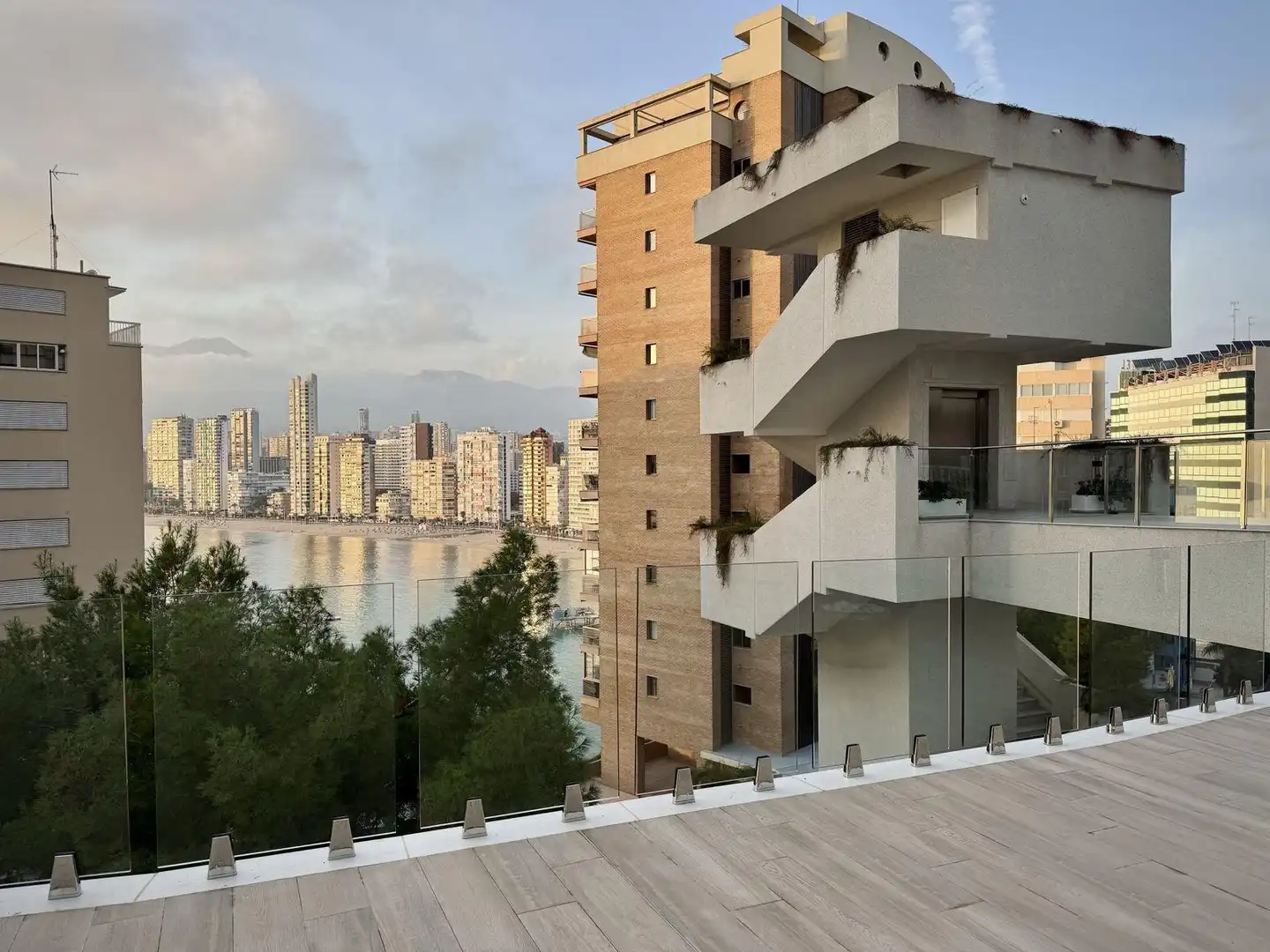 Exterior view of Apartments for rent in Benidorm  with Air Conditioner, Furnished and Community pool